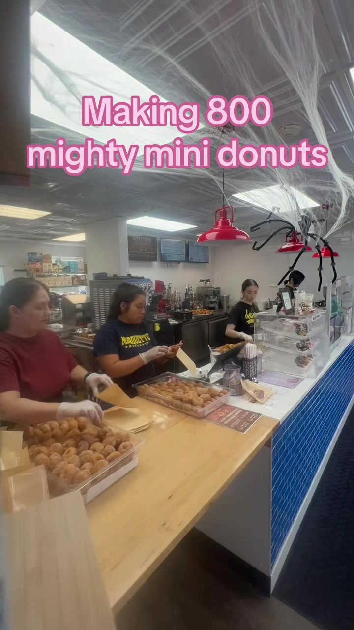 @Sugar Mama’s Mini Donuts