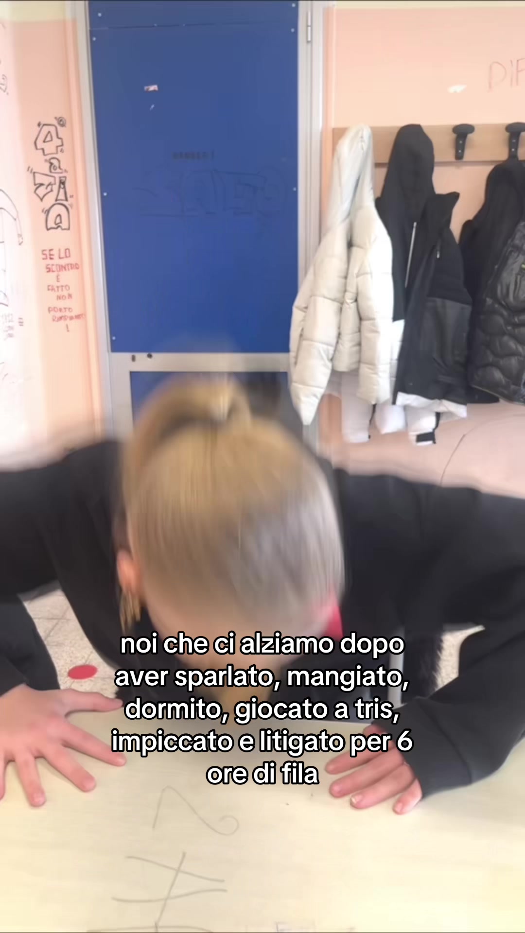 @👩🏼👩🏻