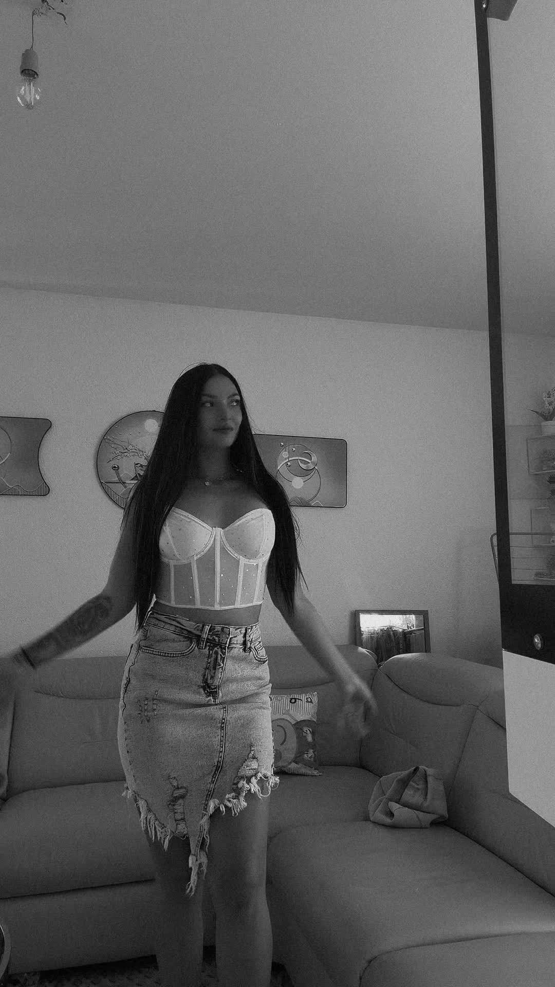@Simona🦋
