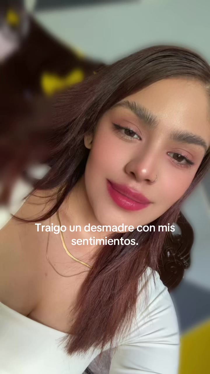 @MEL🌙
