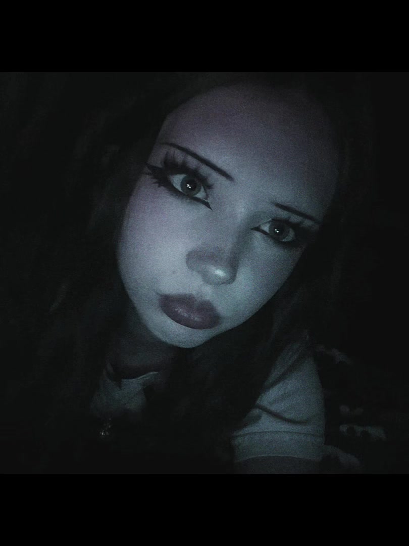 @anna🦇