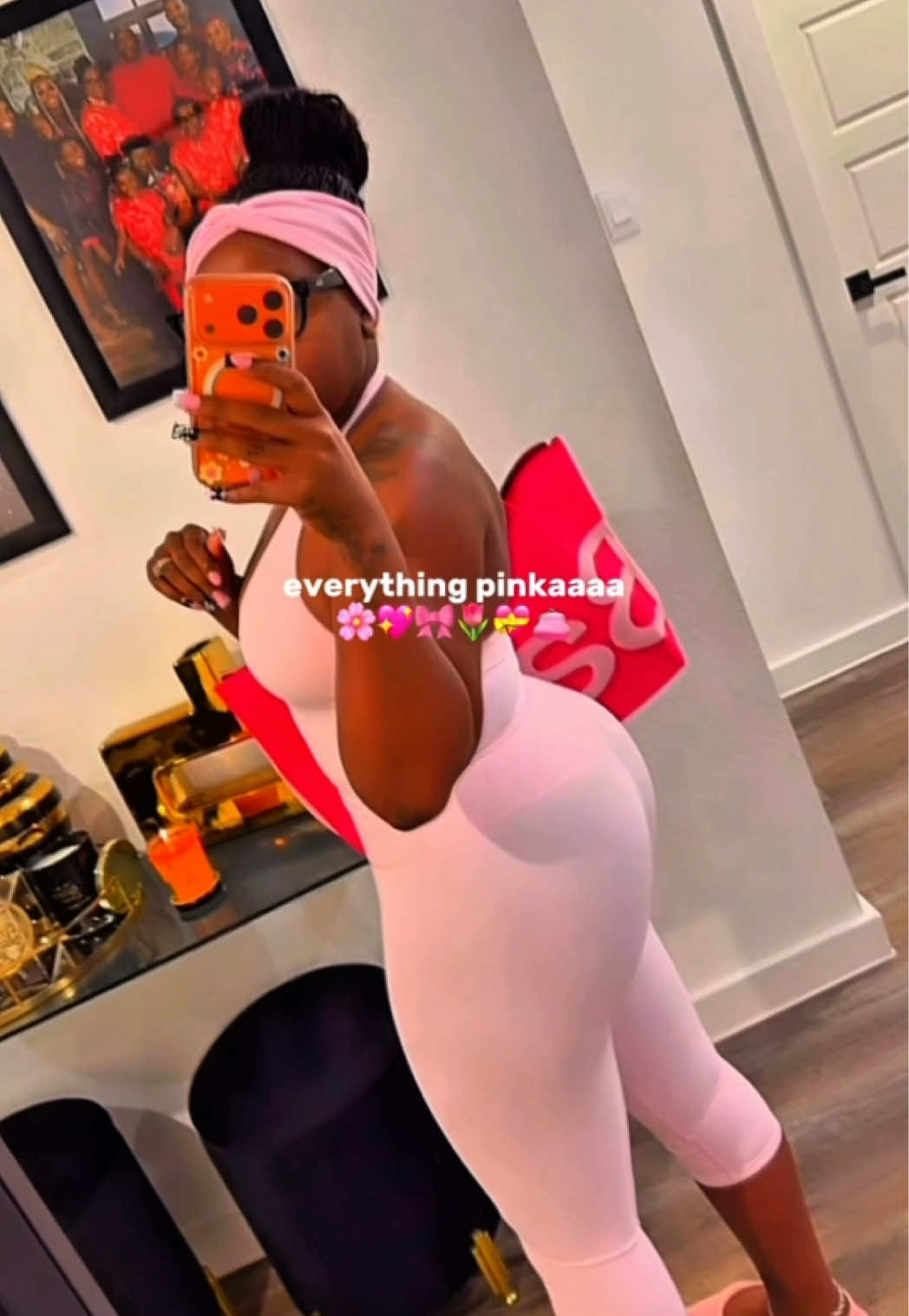 @yummiiecakez
