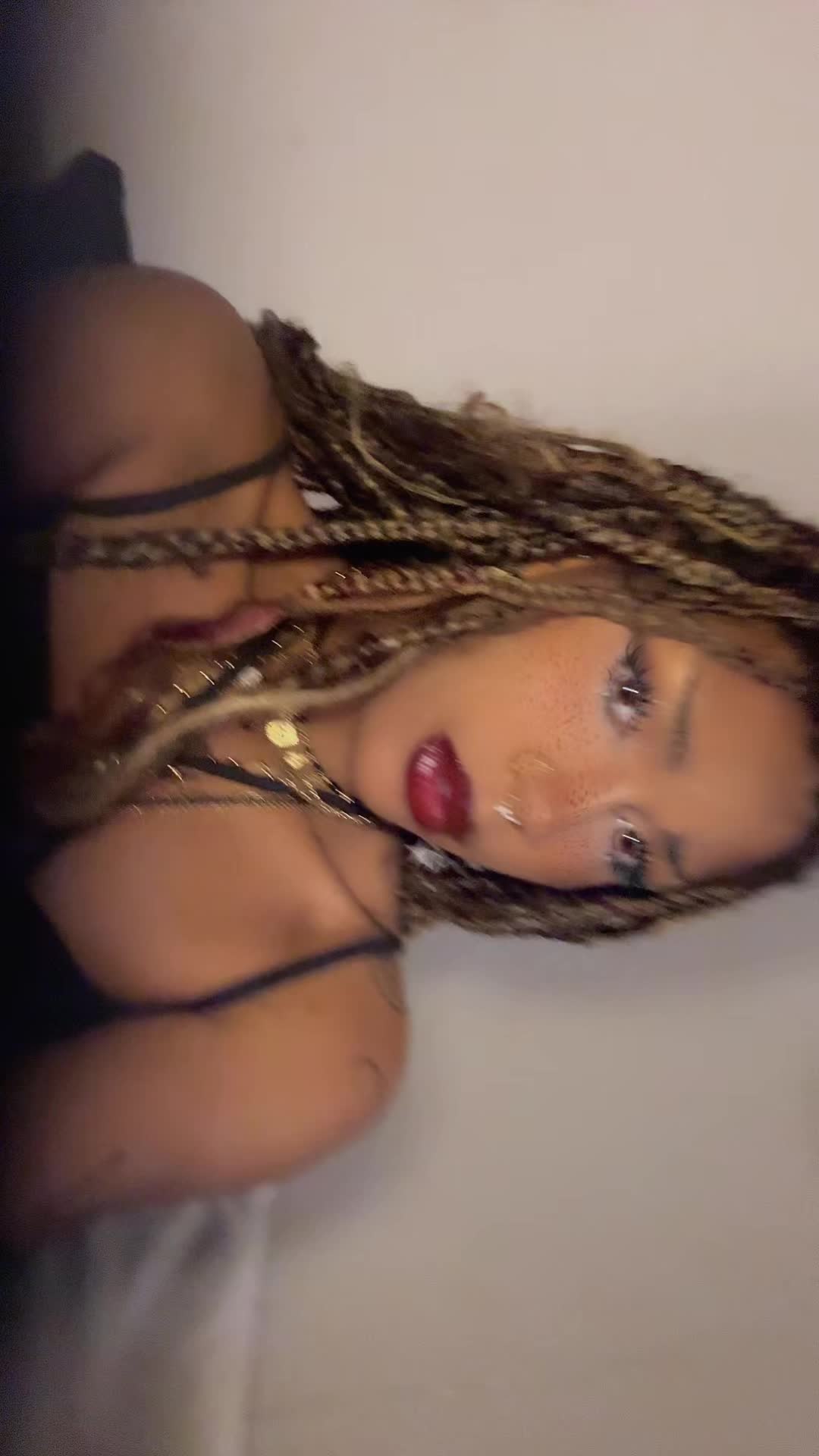 @claawd33n