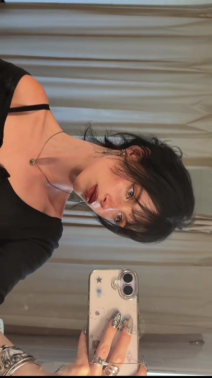 @🦇 Mila