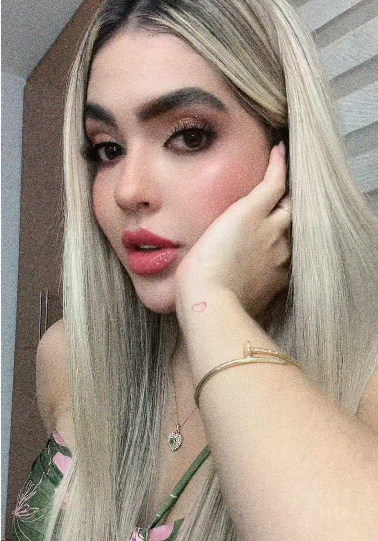 @Mayi Ardila