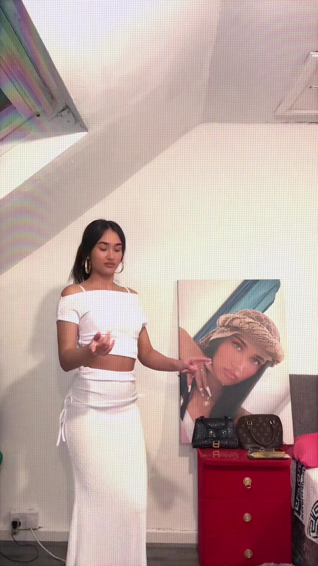 @Denisaodk22
