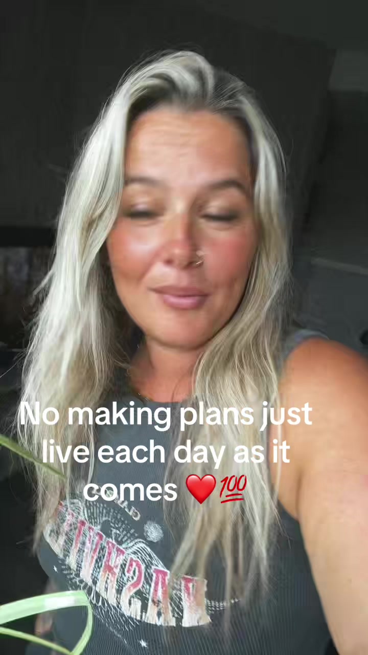 @Dayna Hawkett New
