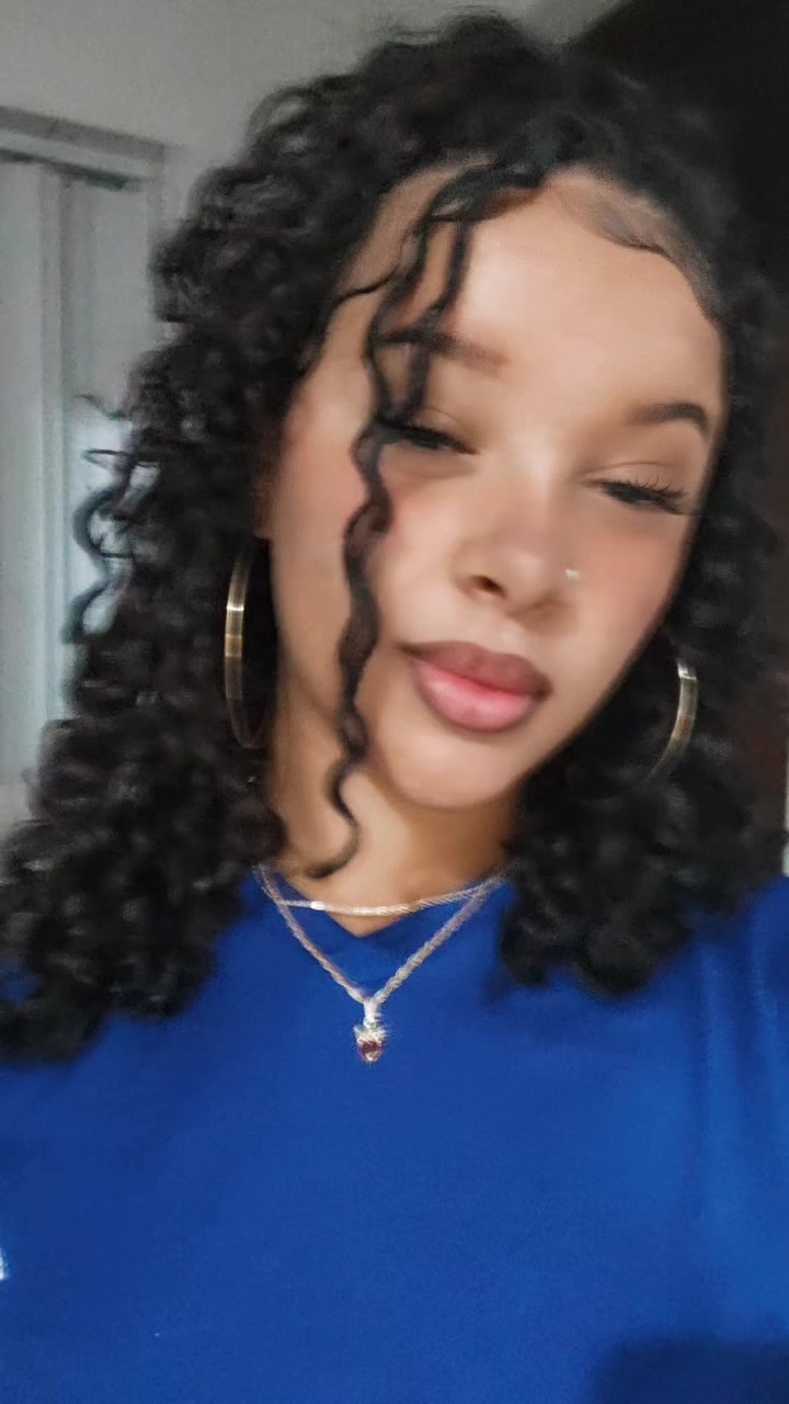 @Vick_Santos🖤