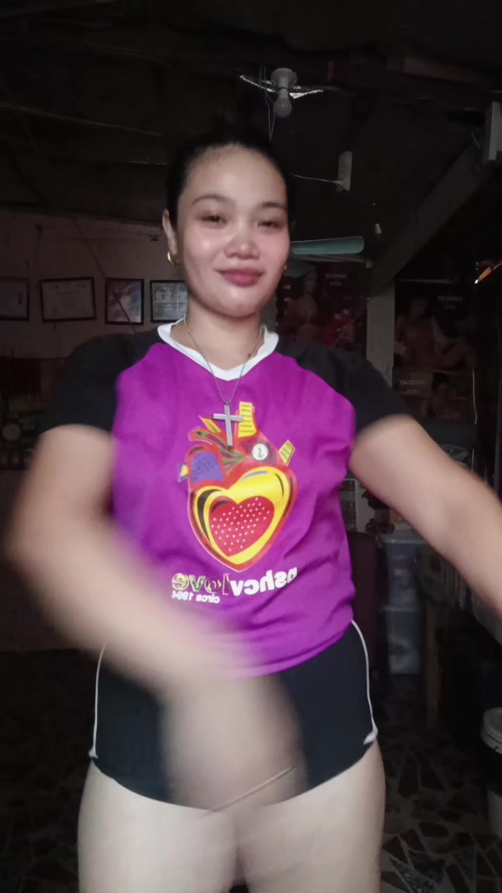 @😘💝🖤😘elleh❤👅💋