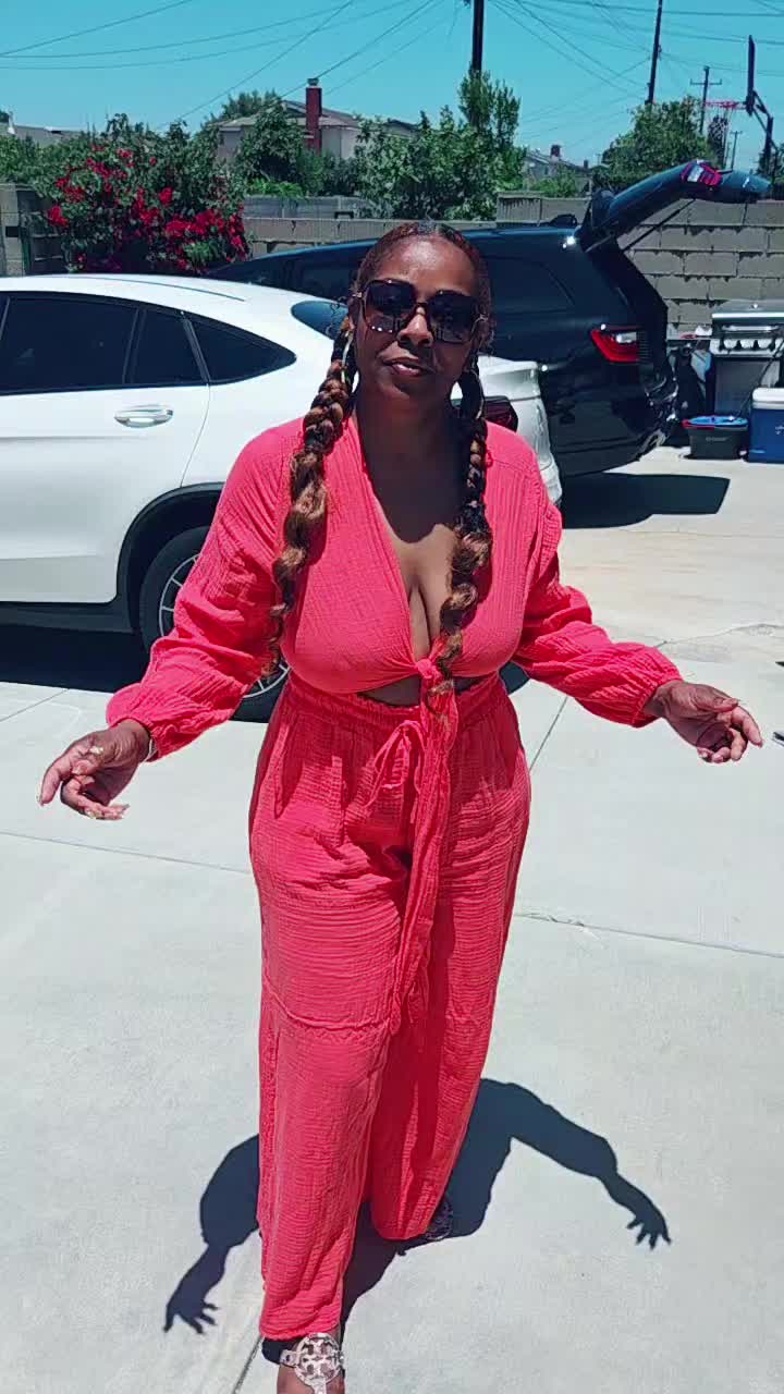 @MzFineWine