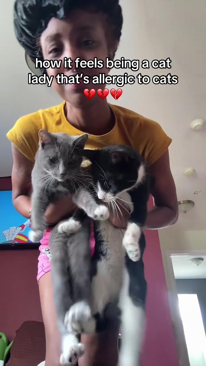 @Alluring Rue 💕🦋