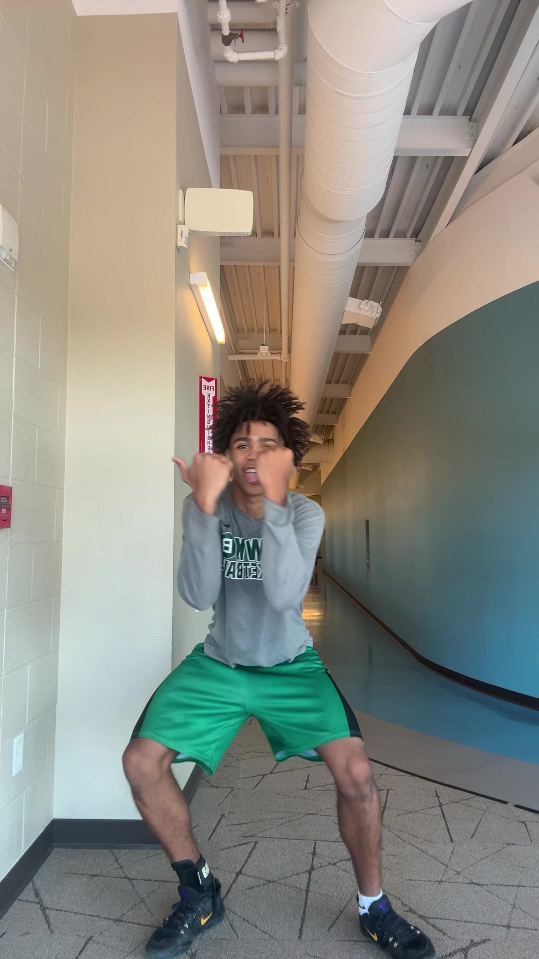 @cj