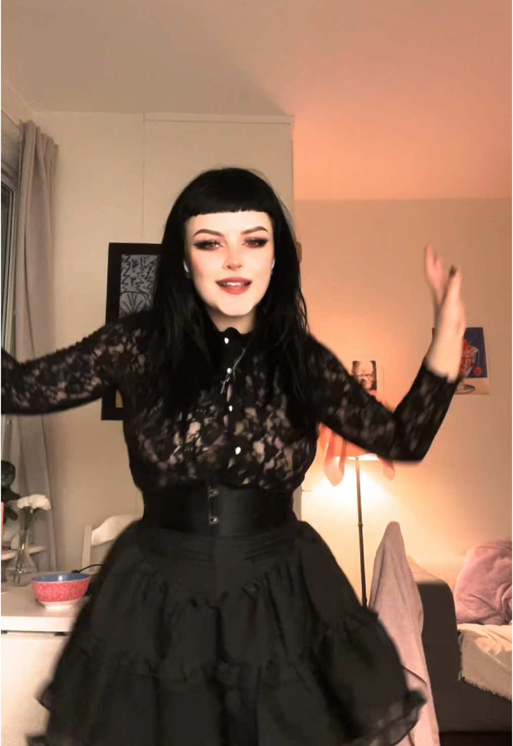 @klara dumbom