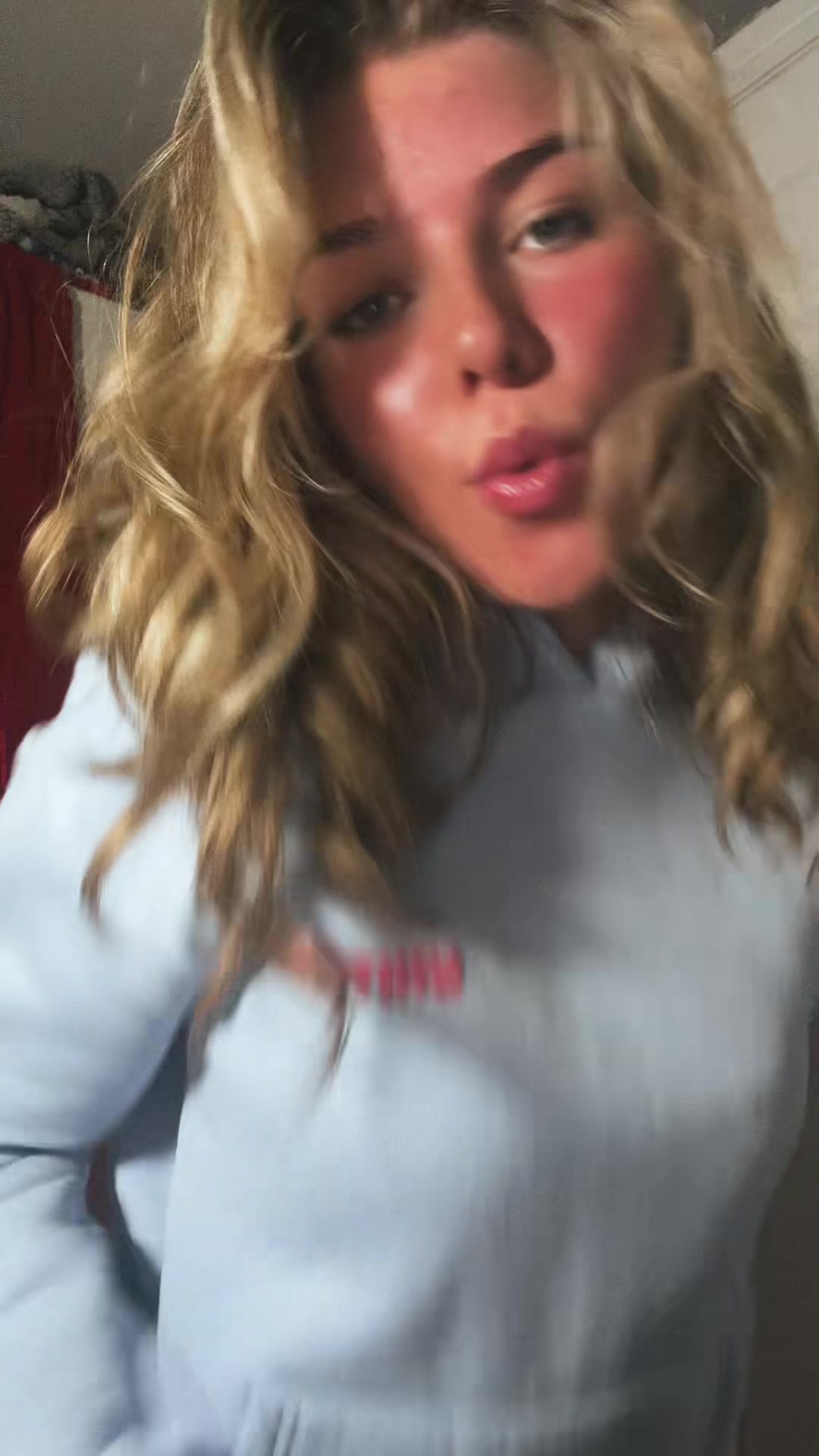 @x_lexie3