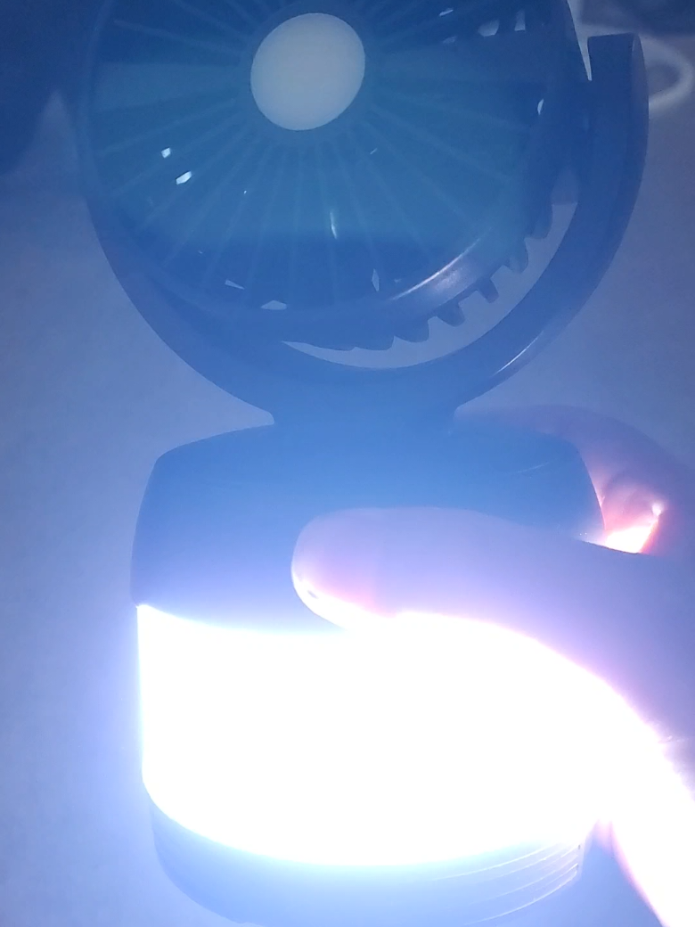 @ArtRoosterbot