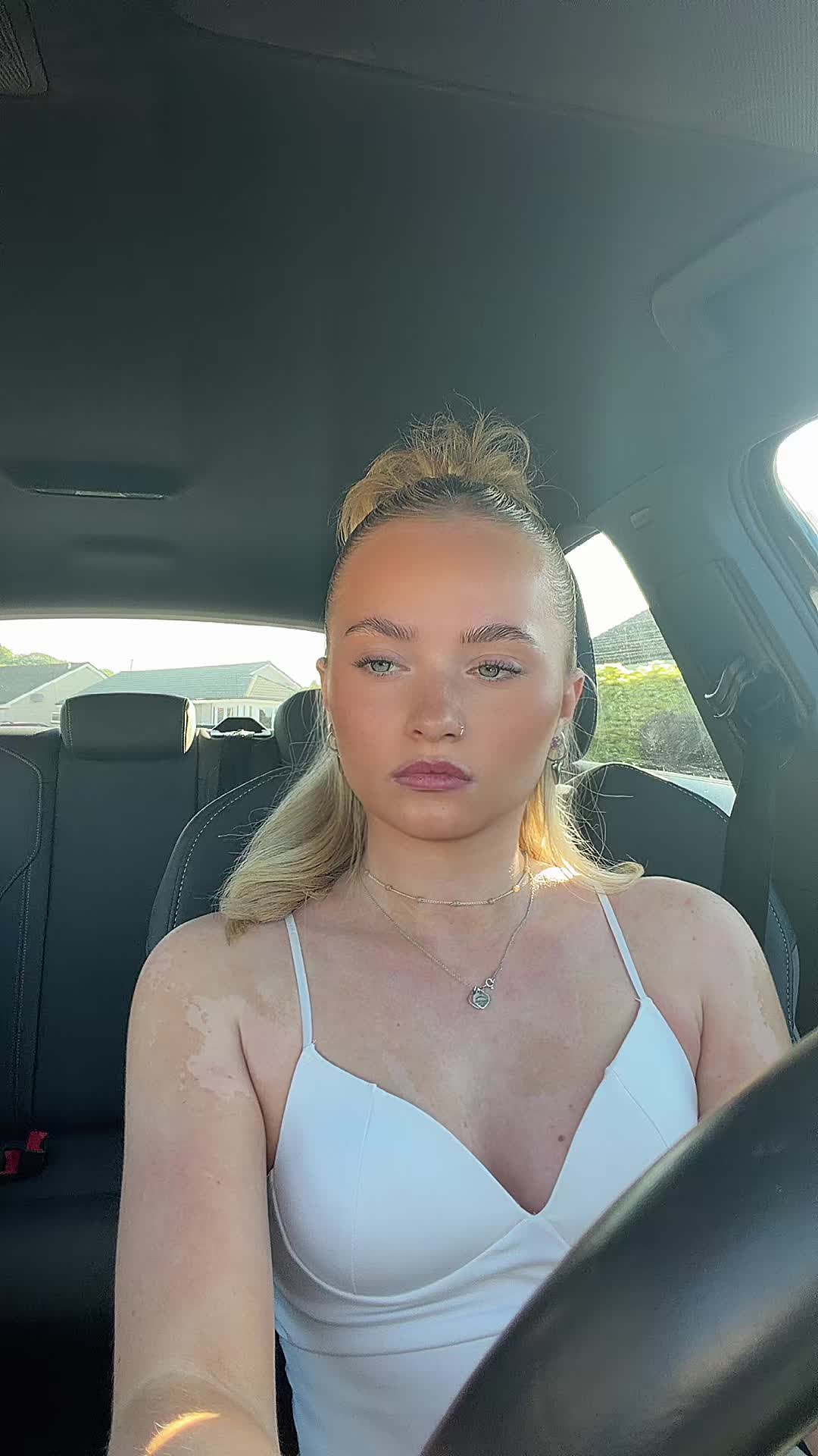 @emz.hos