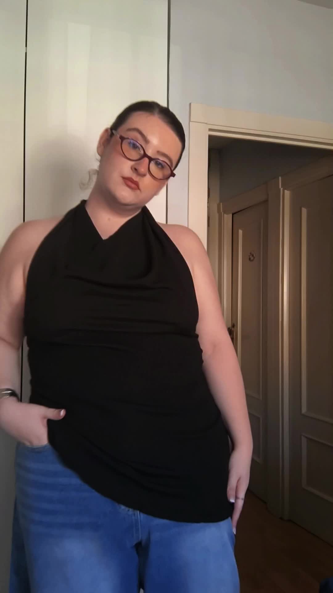 @Isa Uceda||plussize girl