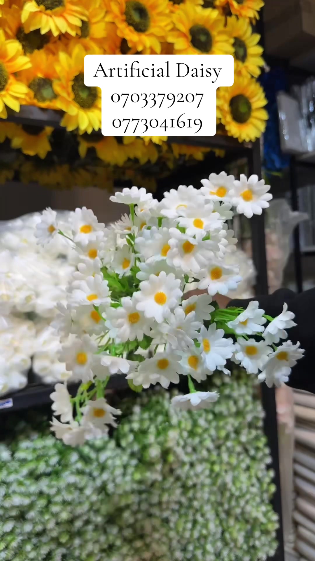 @Happy’s Flower Hub
