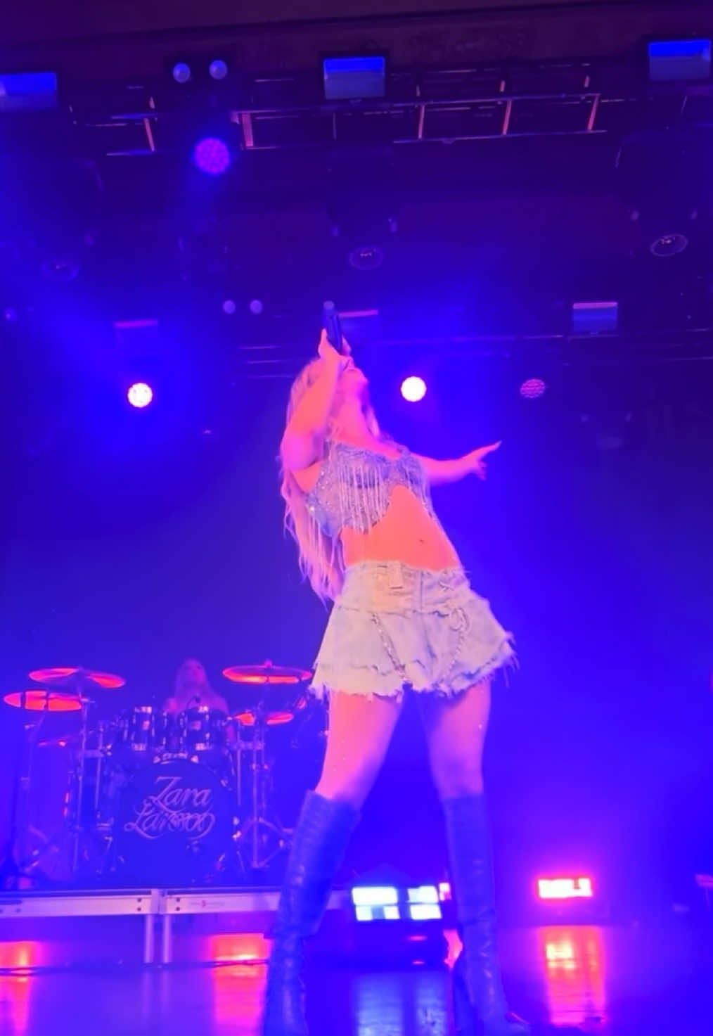 @👸🏼Zara Larsson👸🏼 Fan Page
