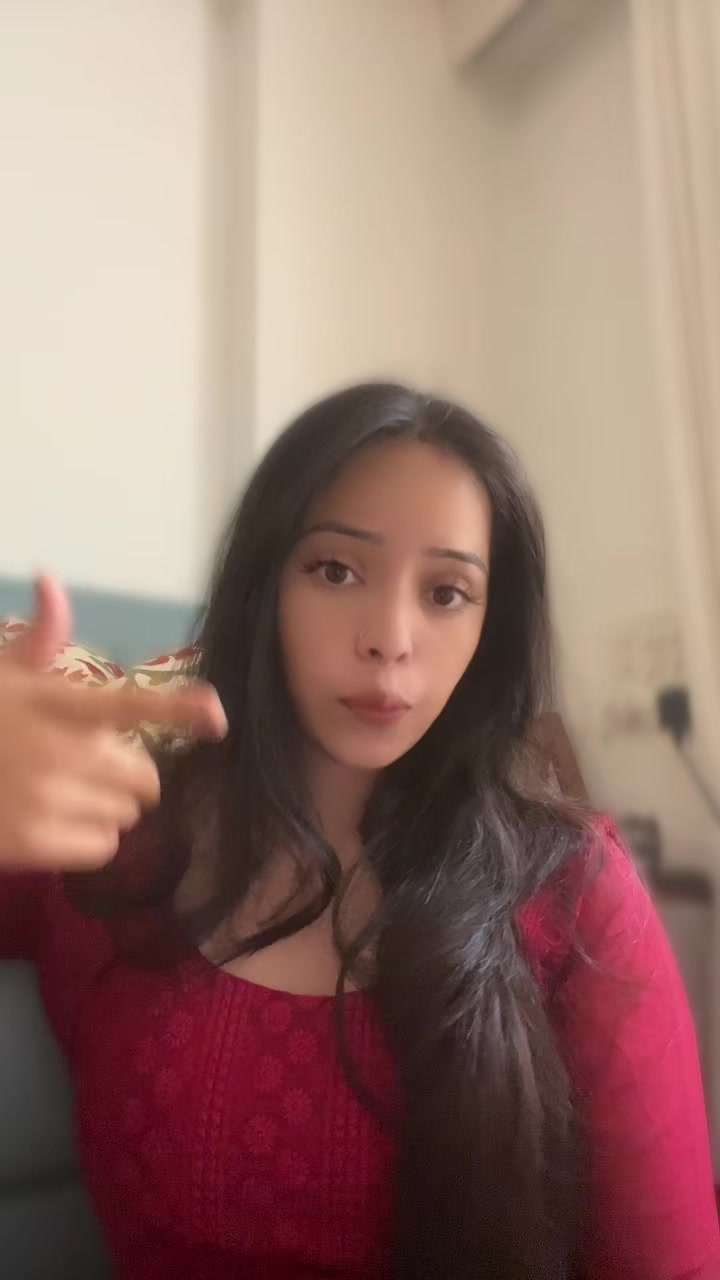 @Neha🦋