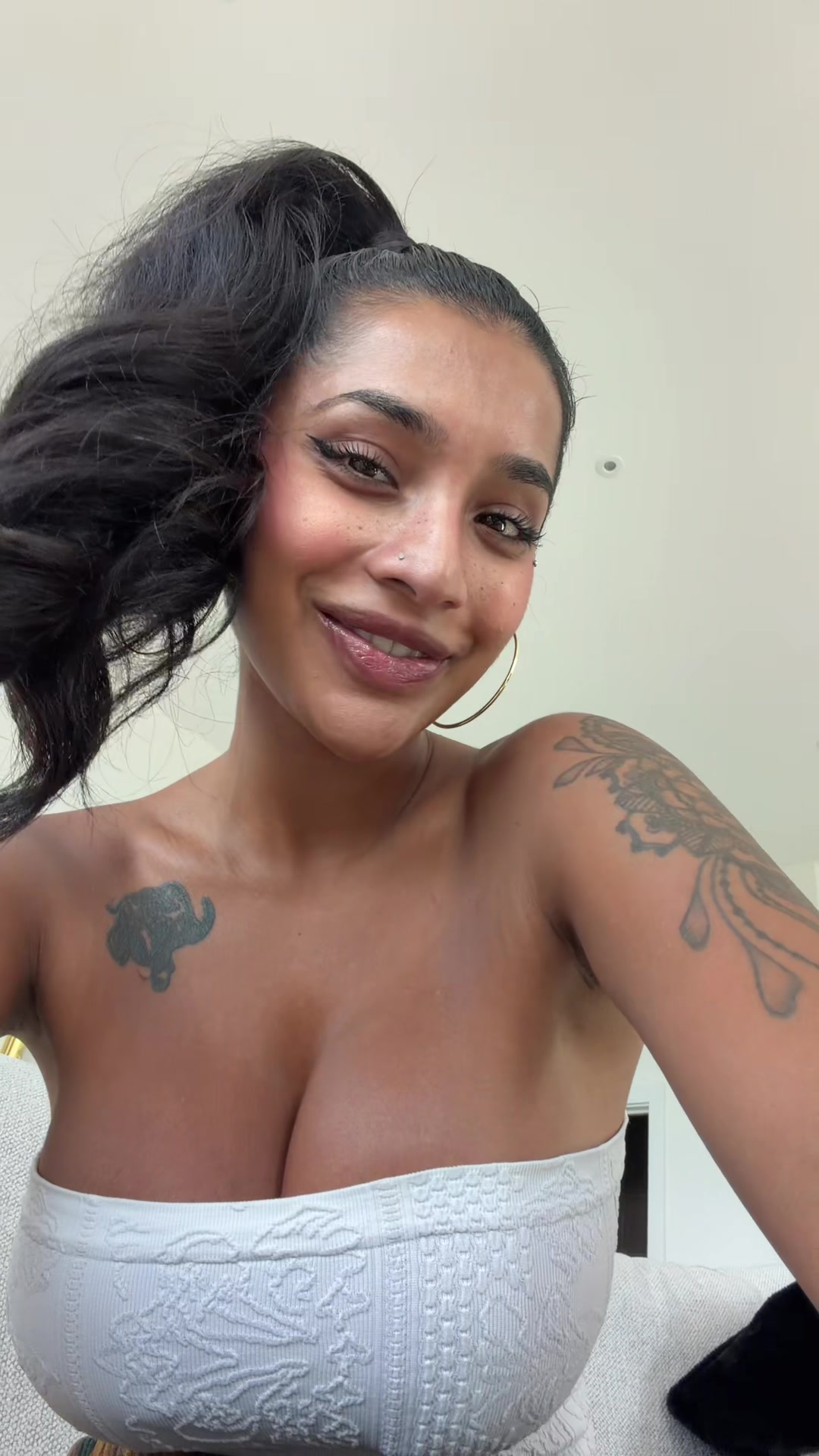 @Yasmina Khan
