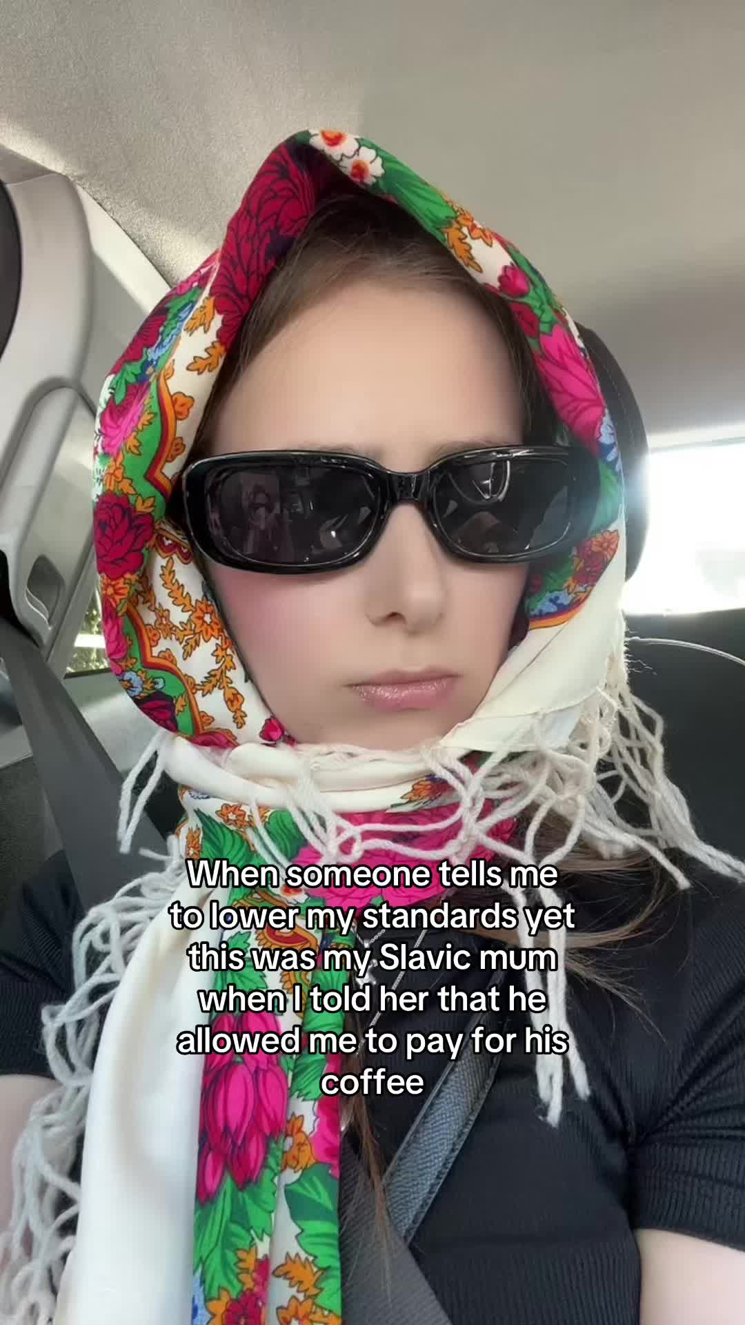 @zuzanova_