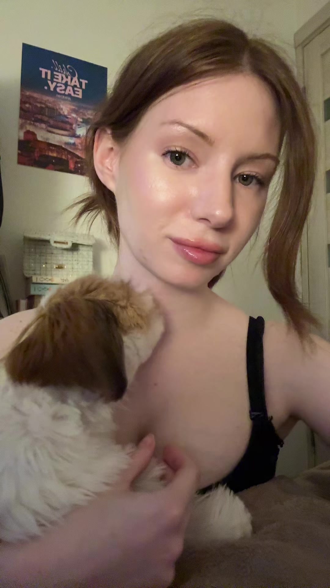 @Goldcherryy