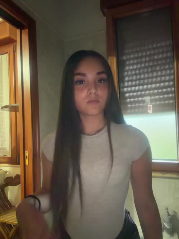 @𝓷𝓸𝓮𝓶𝓲