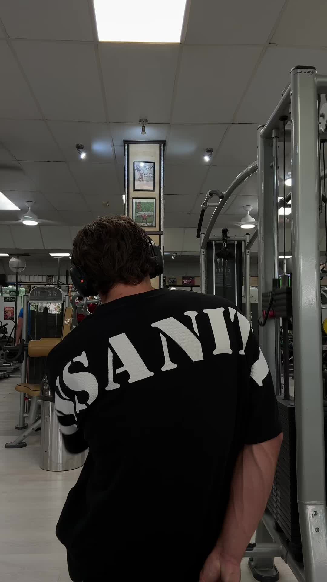 @Ludvikgoesgym