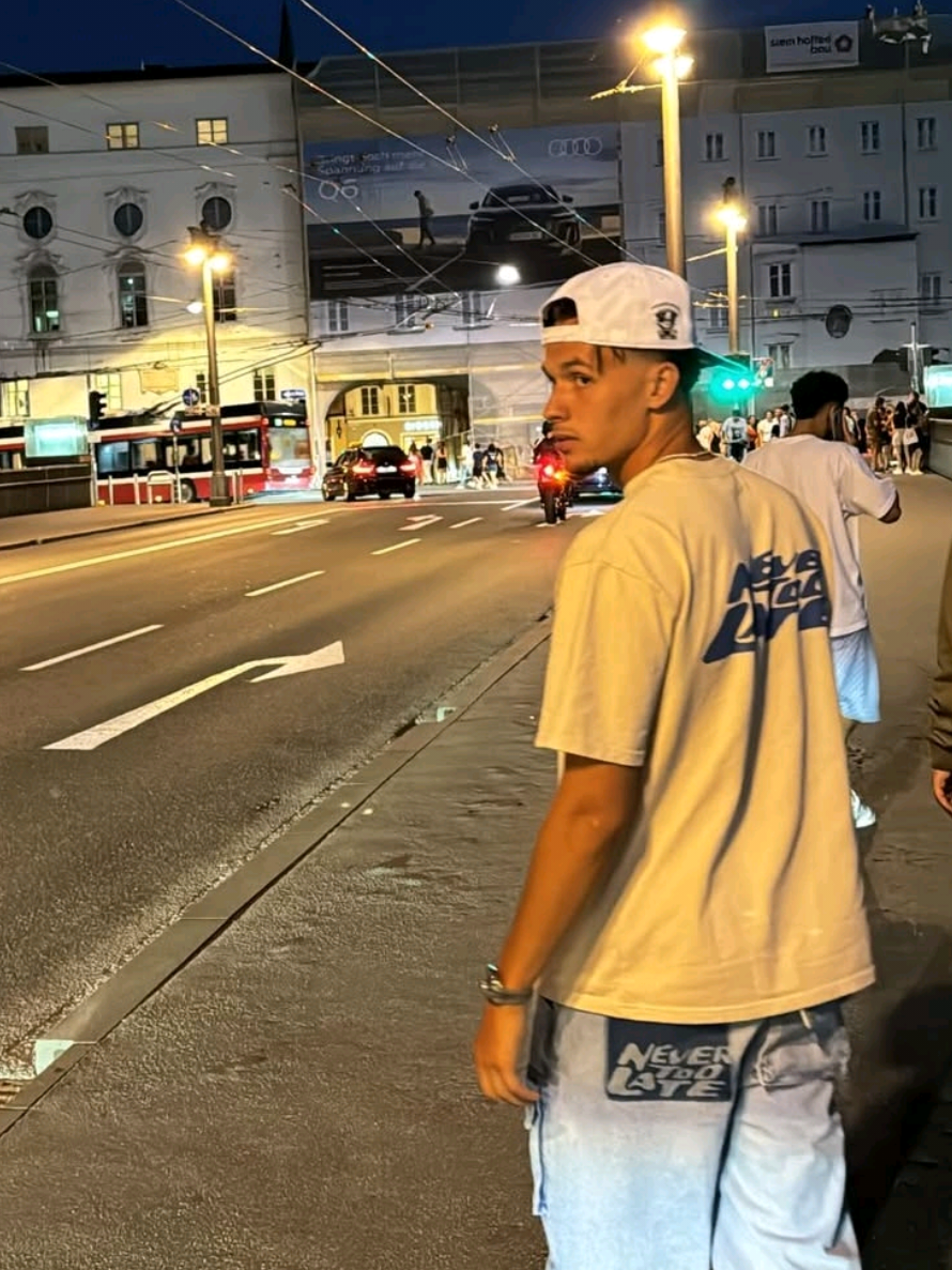 @𝙬𝙤𝙖𝙤𝙛𝙭🇵🇹