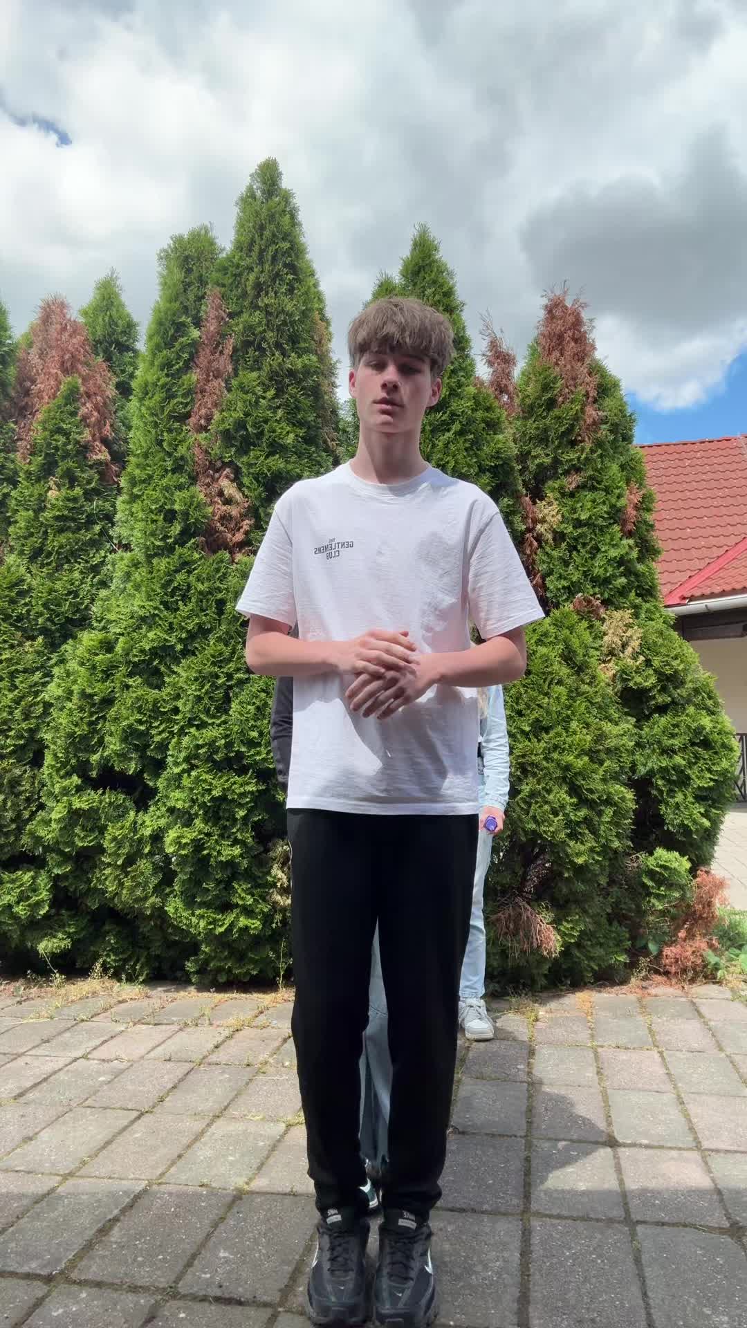@_jazis_