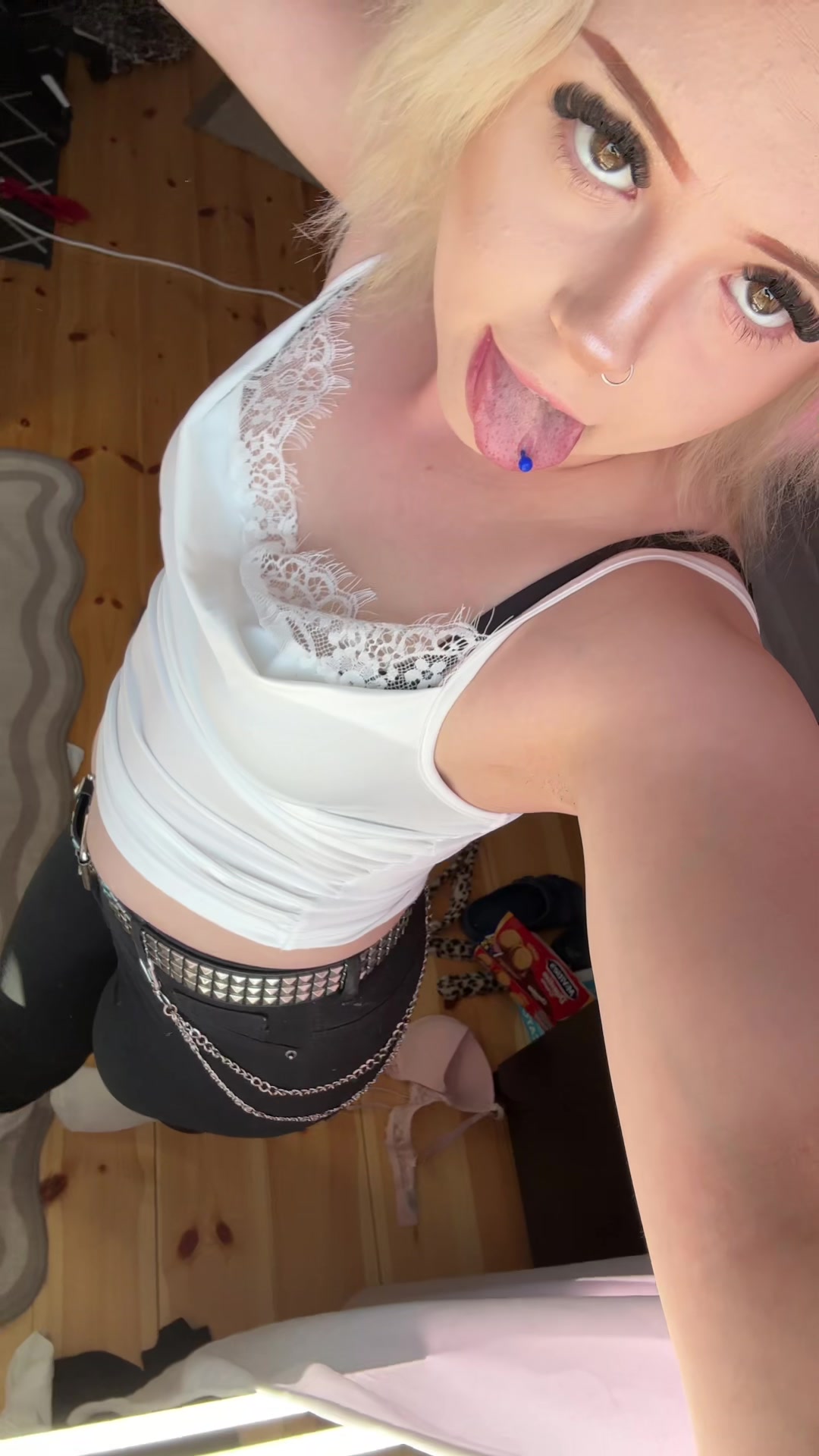 @𝐿𝒾𝓁𝓁𝓈𝓀𝒾𝓉𝑒𝓃🧸🎀