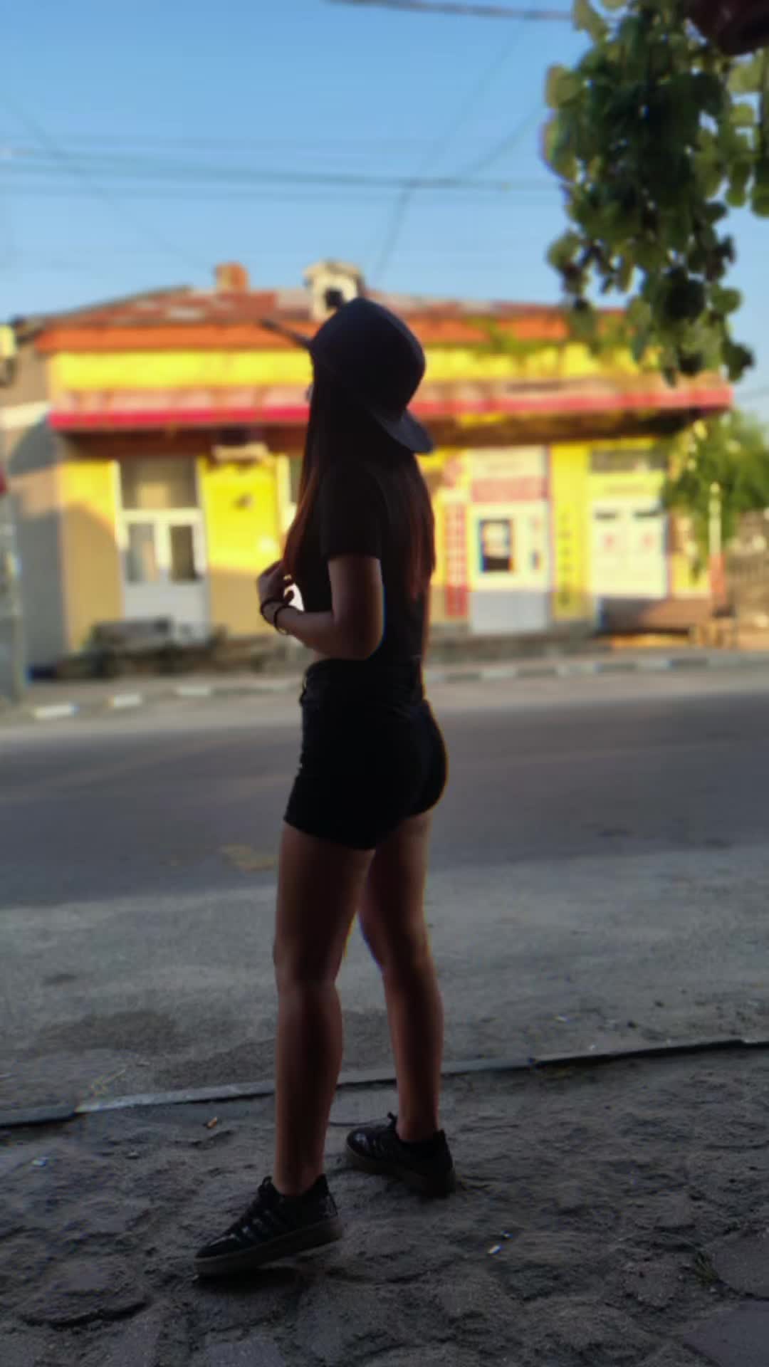 @_𝕽𝖔𝖝𝖝𝖎_🧊