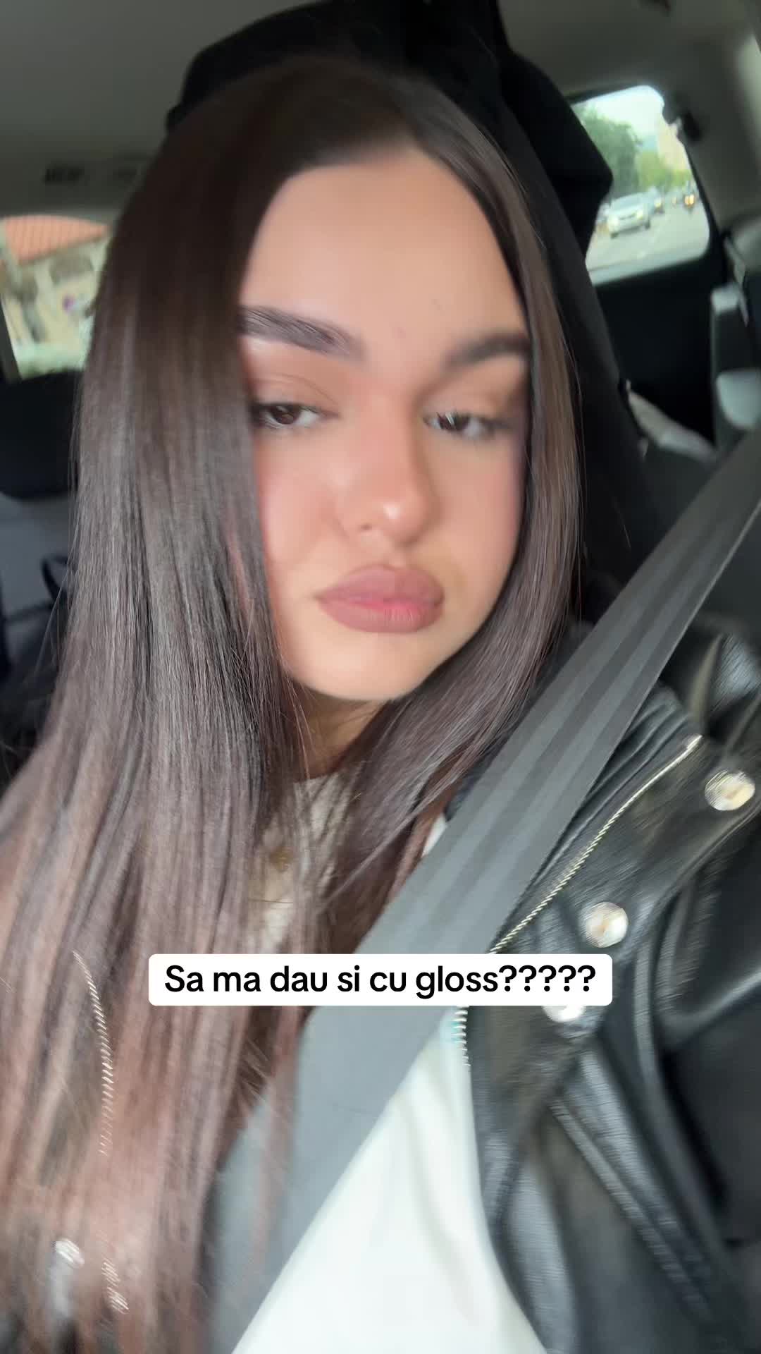 @Nicole Juca