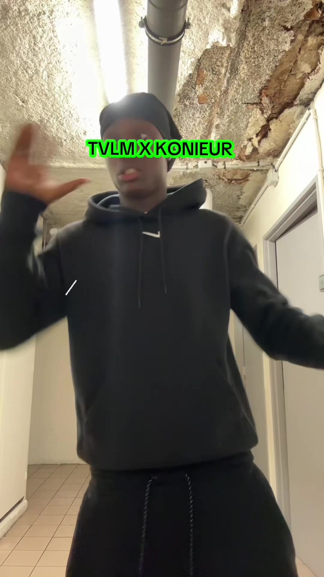 @D.Lo2sv