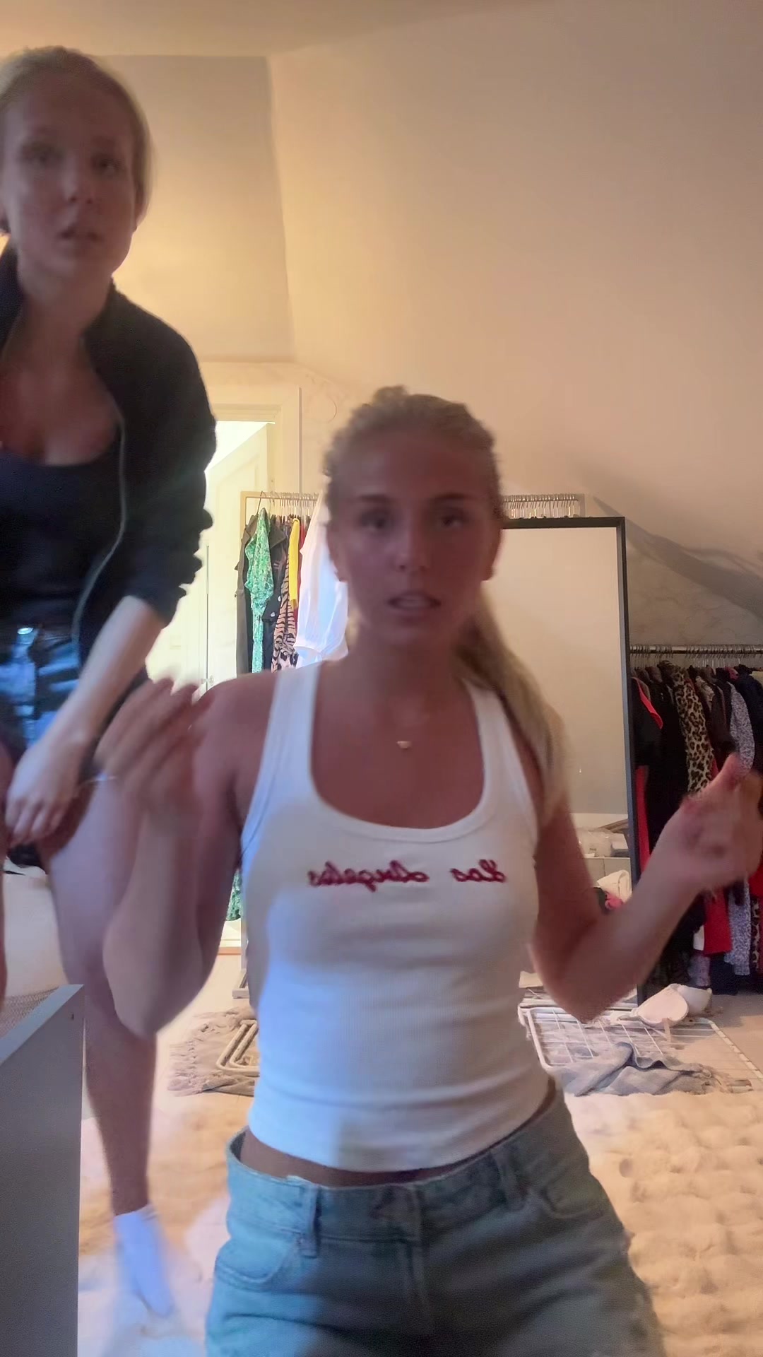 @Dixie Knutsson