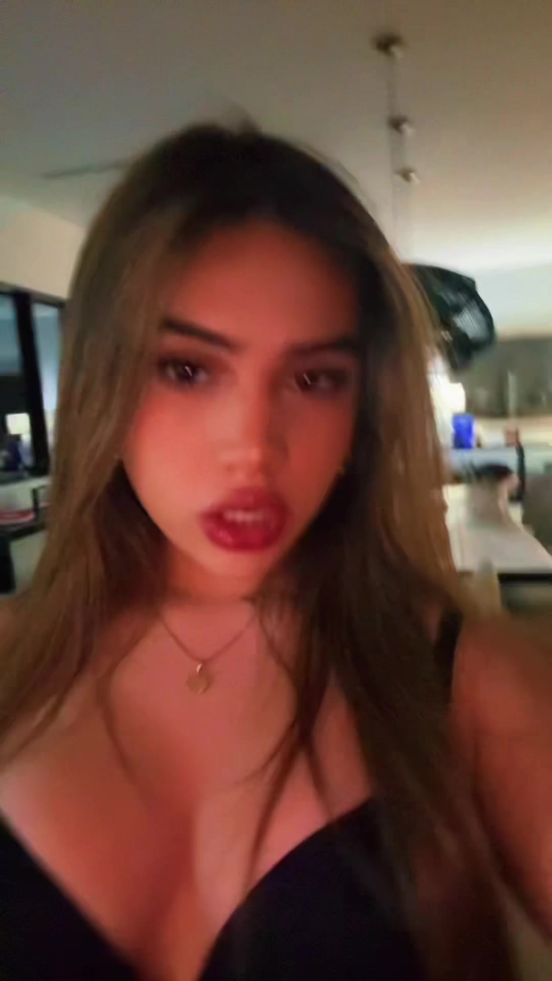 @notallanagonzalez