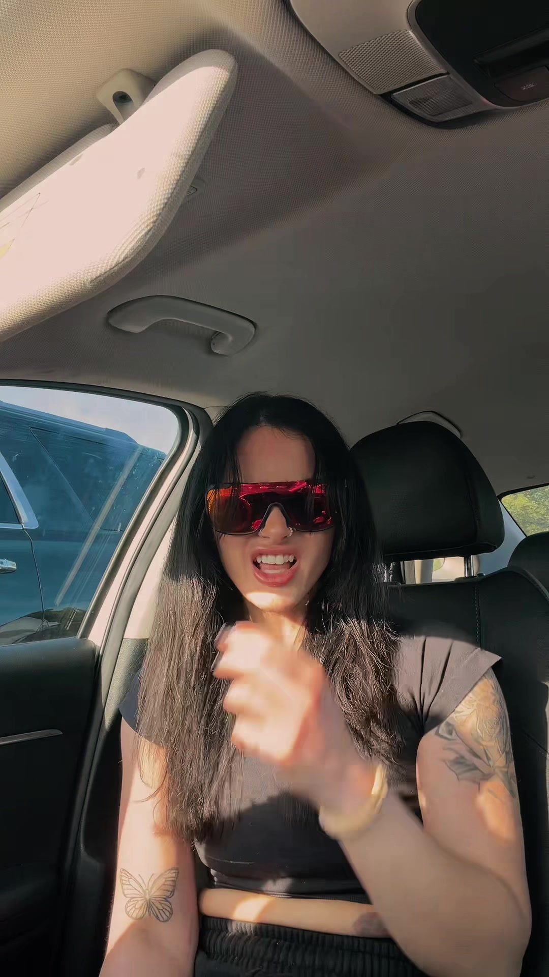 @zarinabae