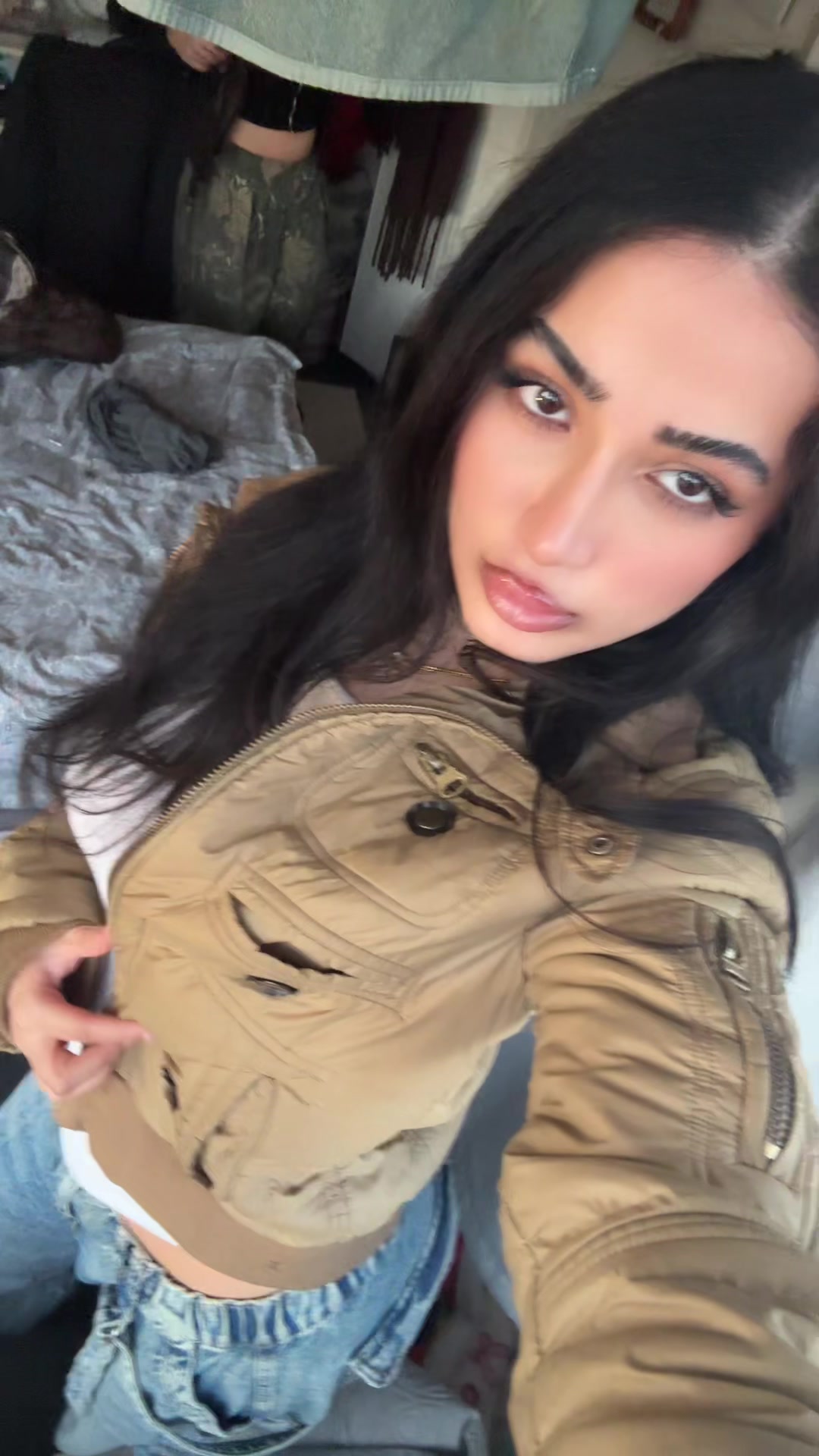 @Niki