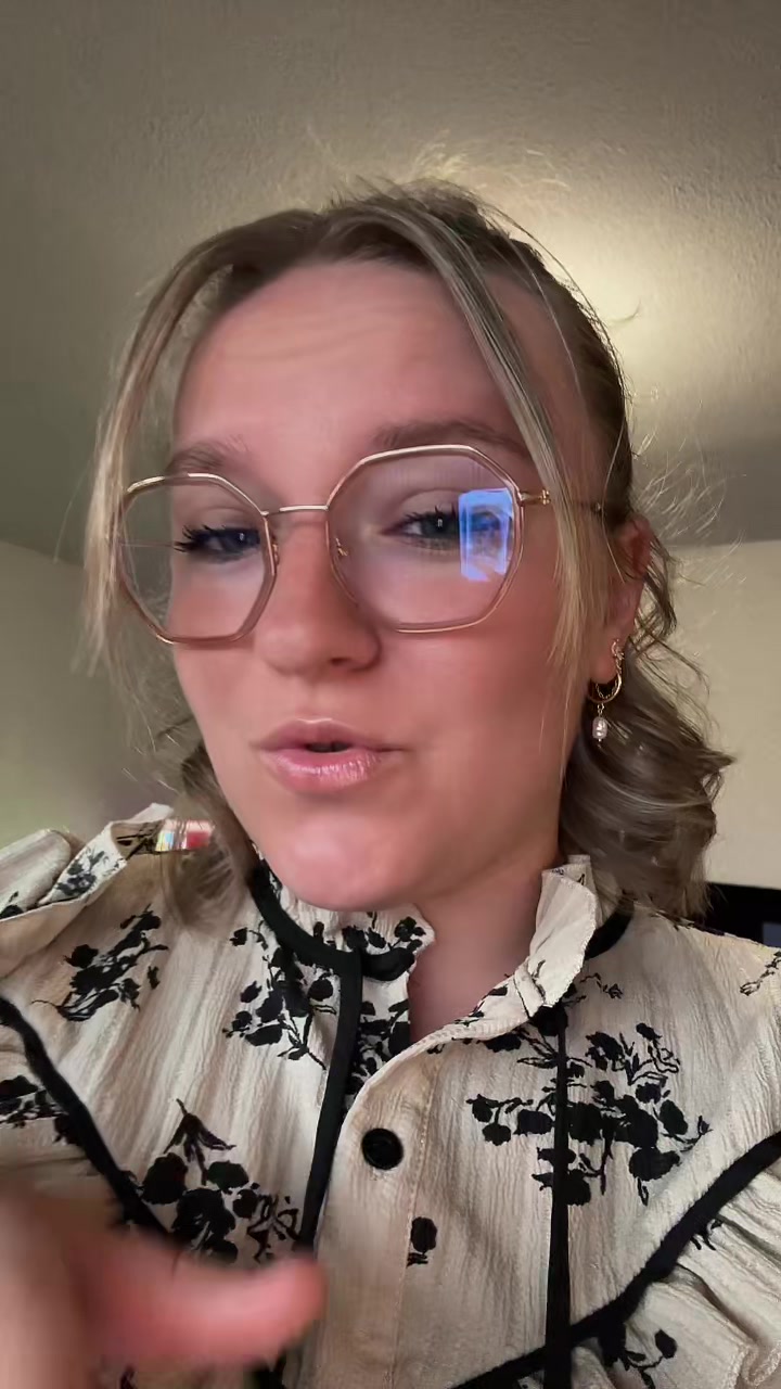 @ᑕᕼᒪ♡ᗴ 🌸