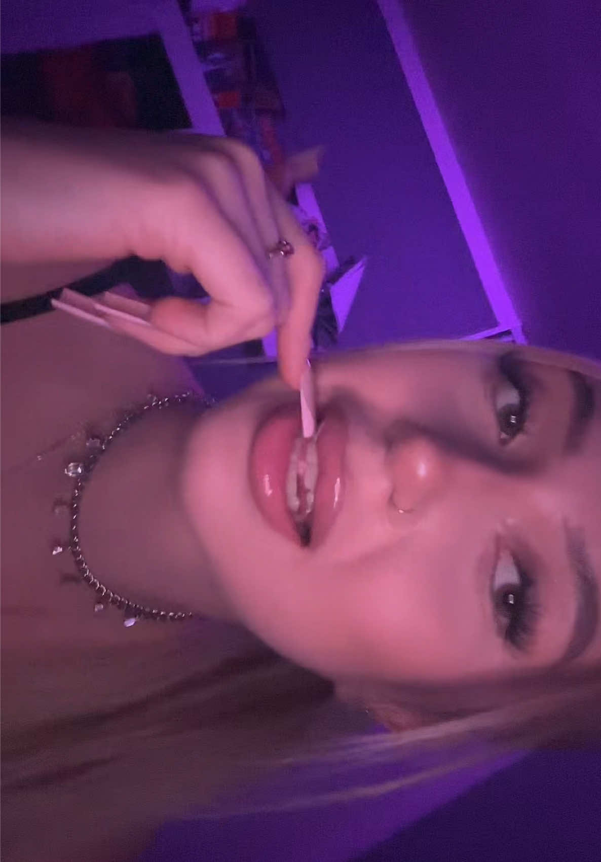 @lujza 🖤