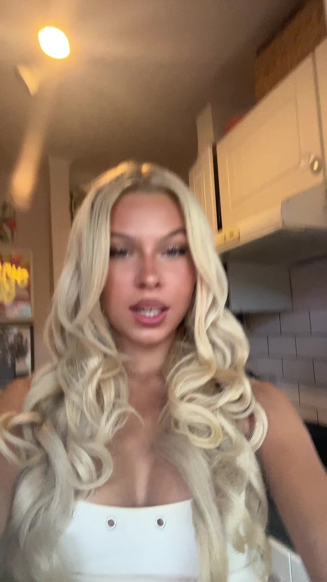 @Cocolola