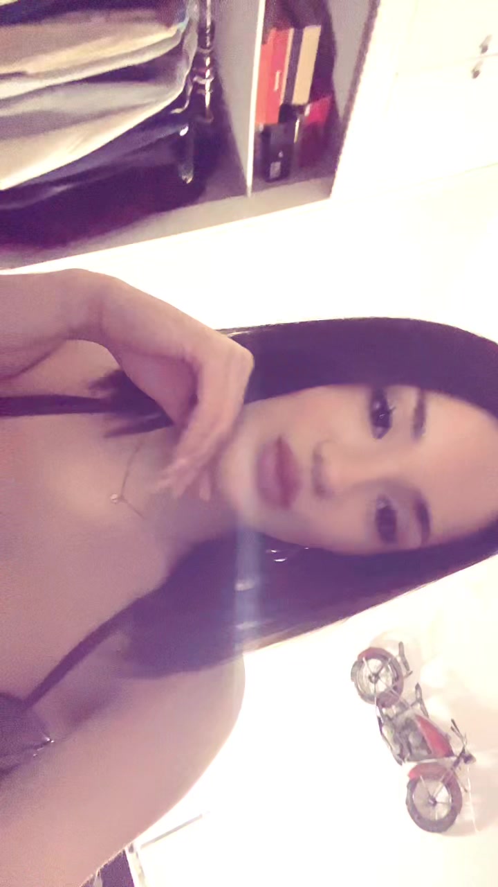 @𝒾𝓌𝒶𝓃𝓃𝒶