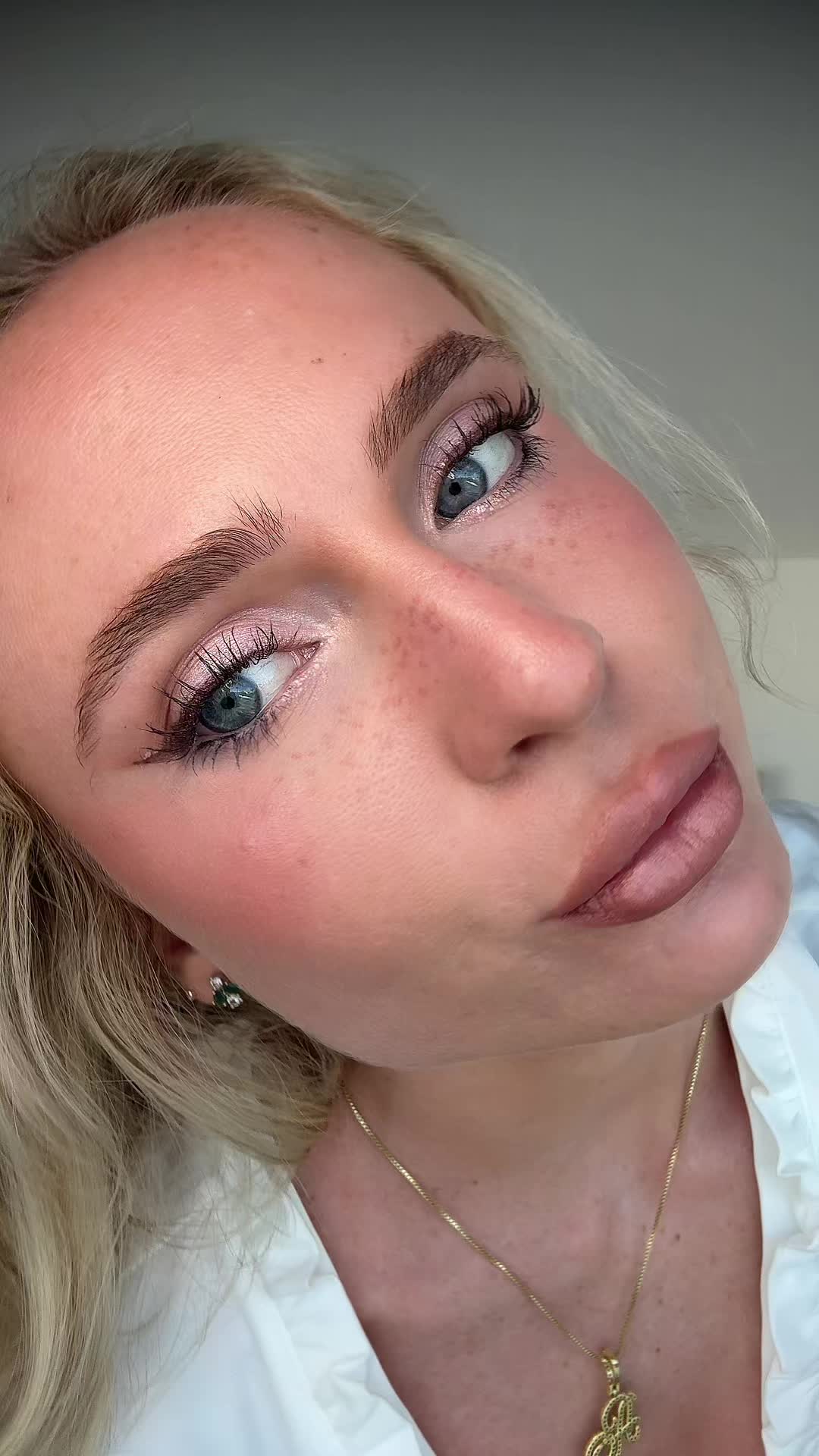@British Barbie | transitions
