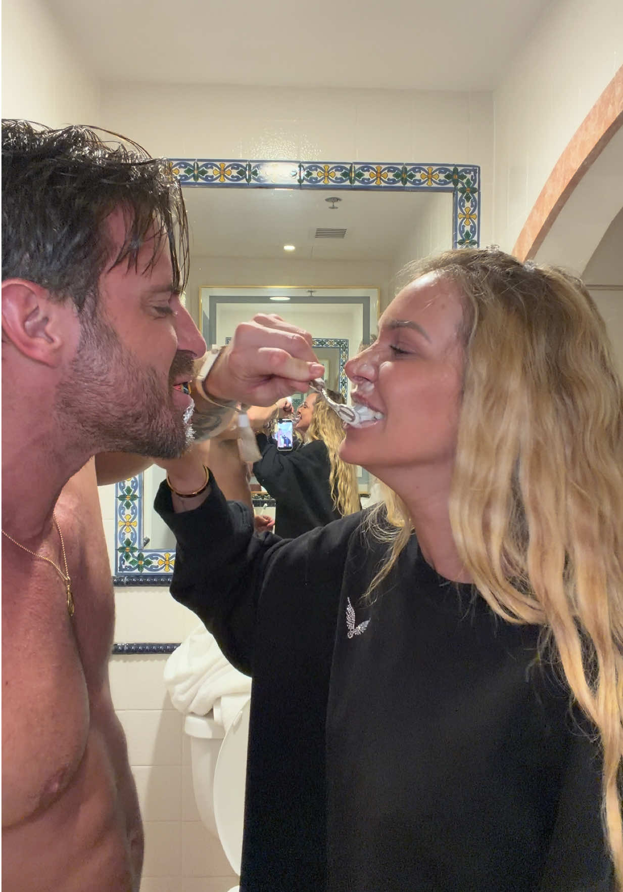 @ADIXIA