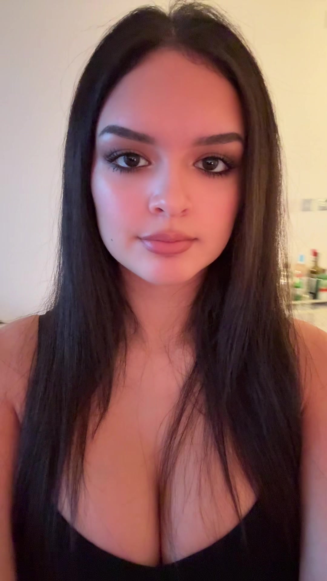 @isabella