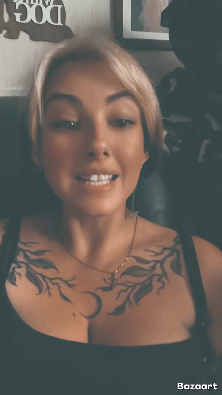 @Moongales