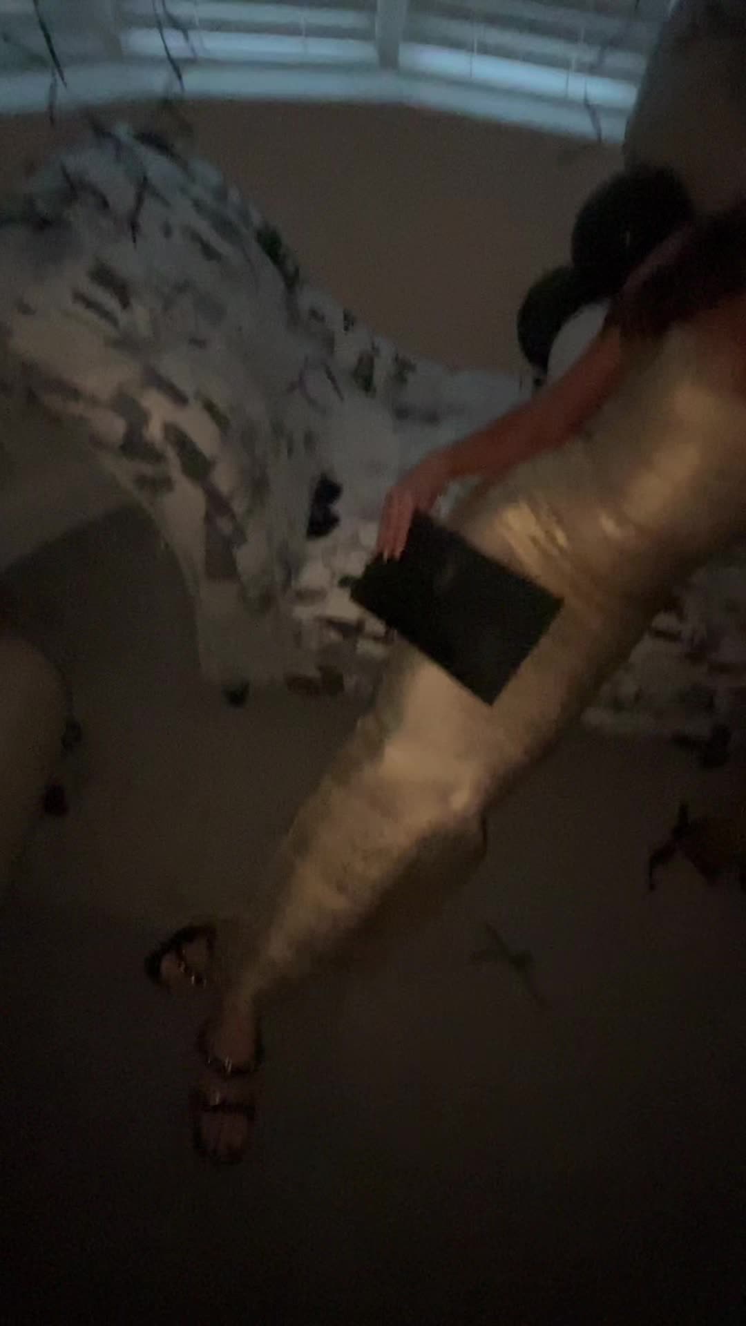 @👑
