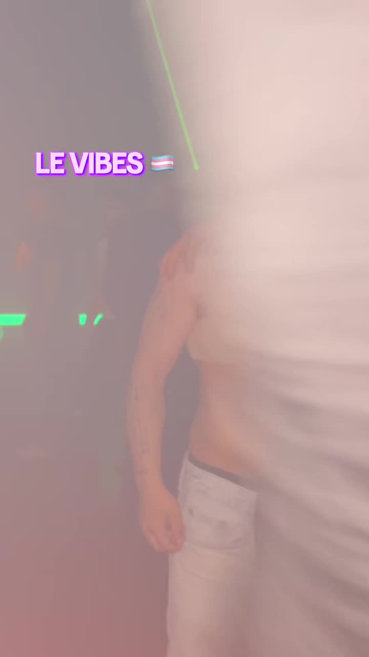 @💜 A N D R E A💜