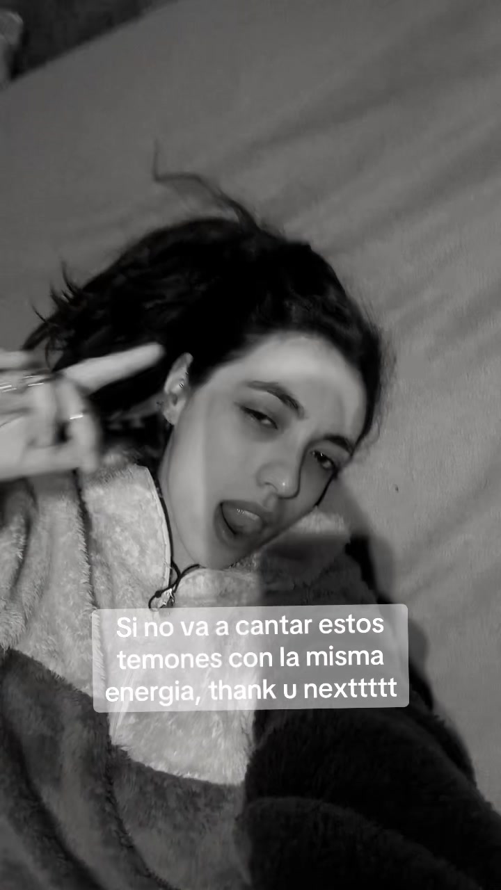 @Angiebecerraa